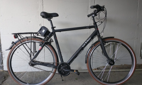 Mittelmotor mit Rücktritt und Kompaktbatterie